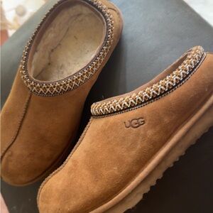 UGG TASMAN SLIPPERS